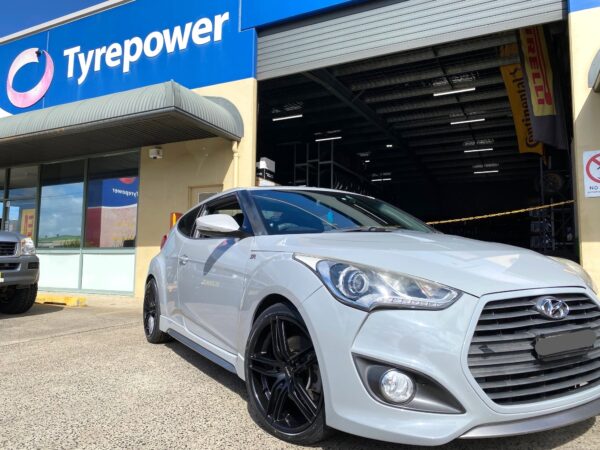 Wheel & Tyre Fitout